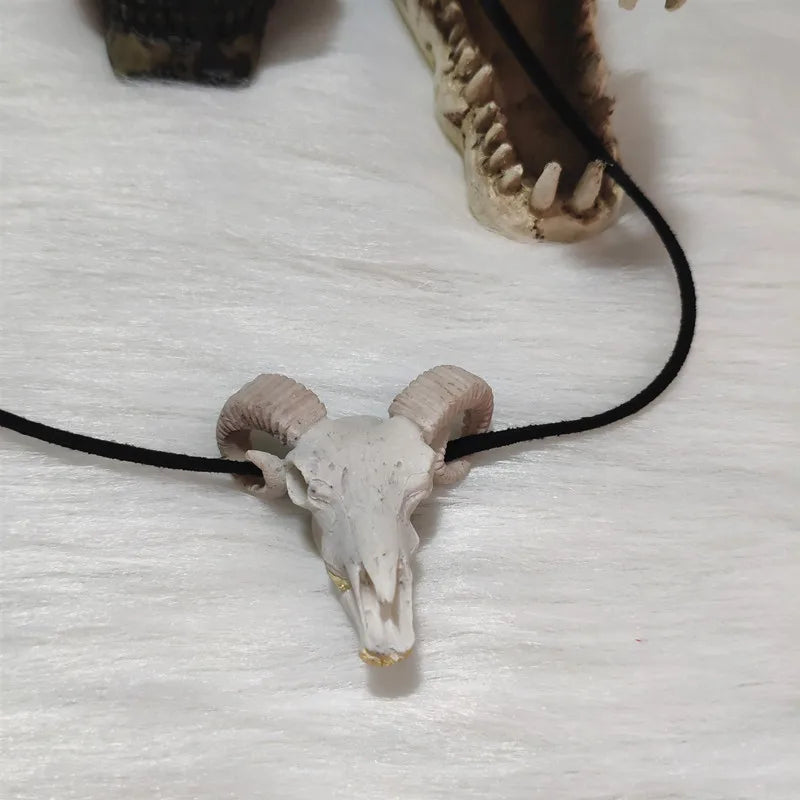 Ram Skull Necklace - Floral Fawna