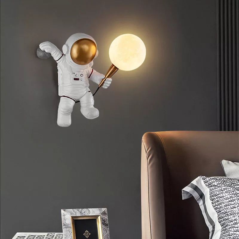 Astronaut Night Light - Floral Fawna