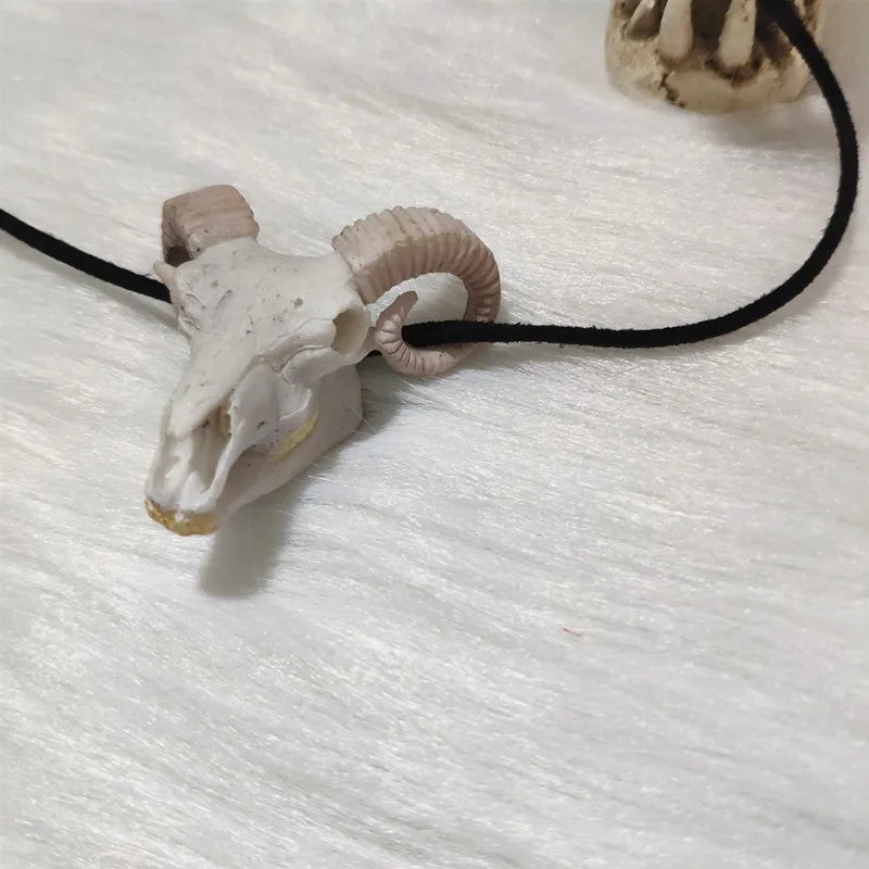 Ram Skull Necklace - Floral Fawna