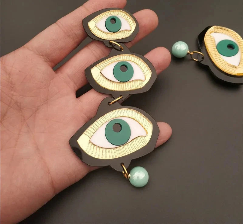 Green Eyes Earrings & Necklace Set