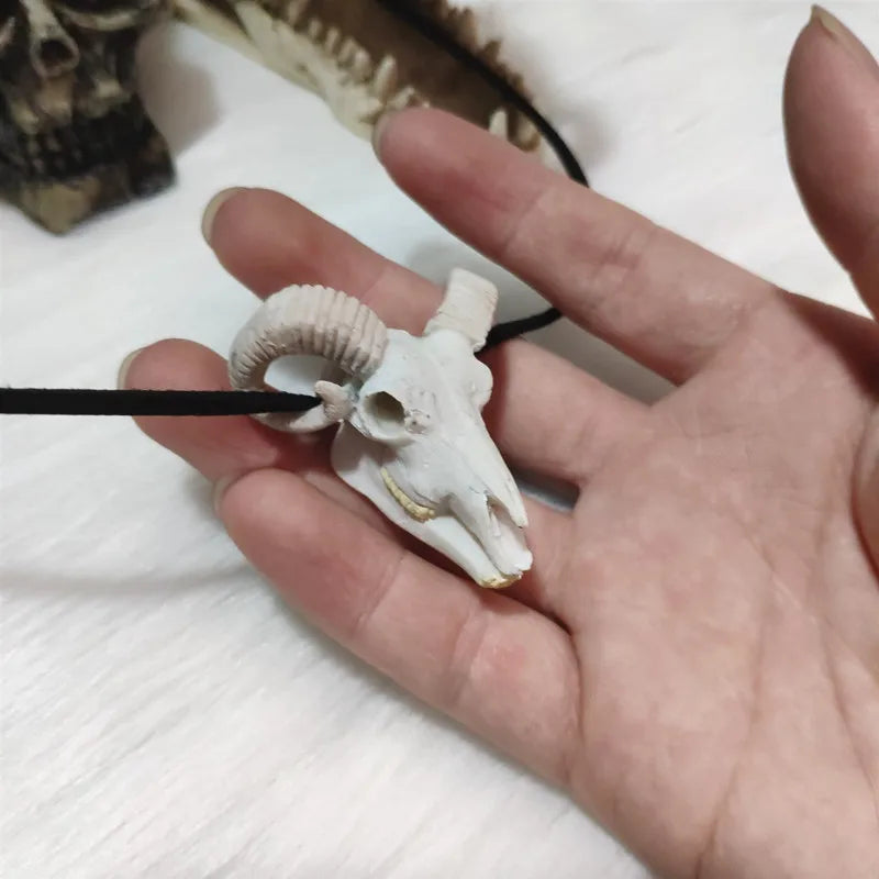 Ram Skull Necklace - Floral Fawna
