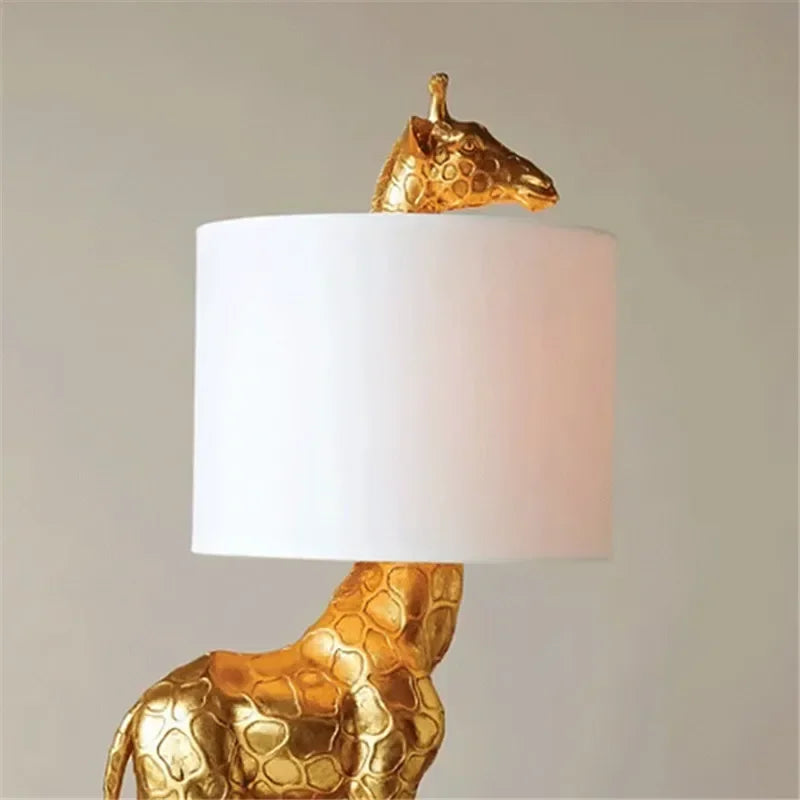 Giraffe Table Lamp