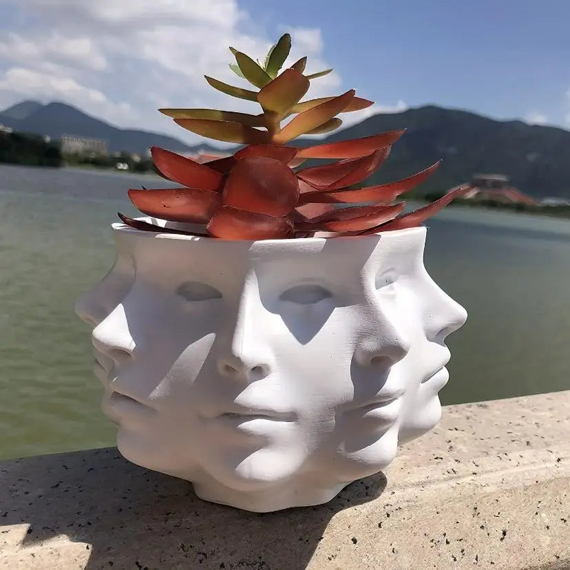 3D Multi Faceted Vase - Floral Fawna