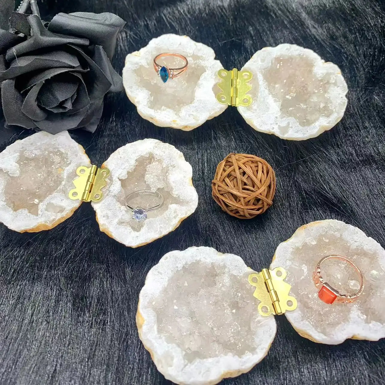 Crystal Cave Jewellery Box & Ring - Floral Fawna