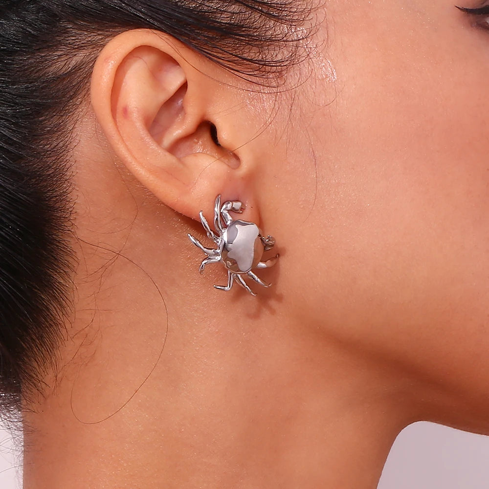 Crab Stud Earrings - Floral Fawna