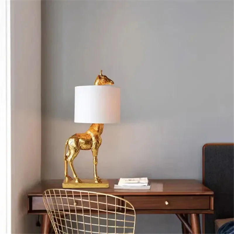 Giraffe Table Lamp