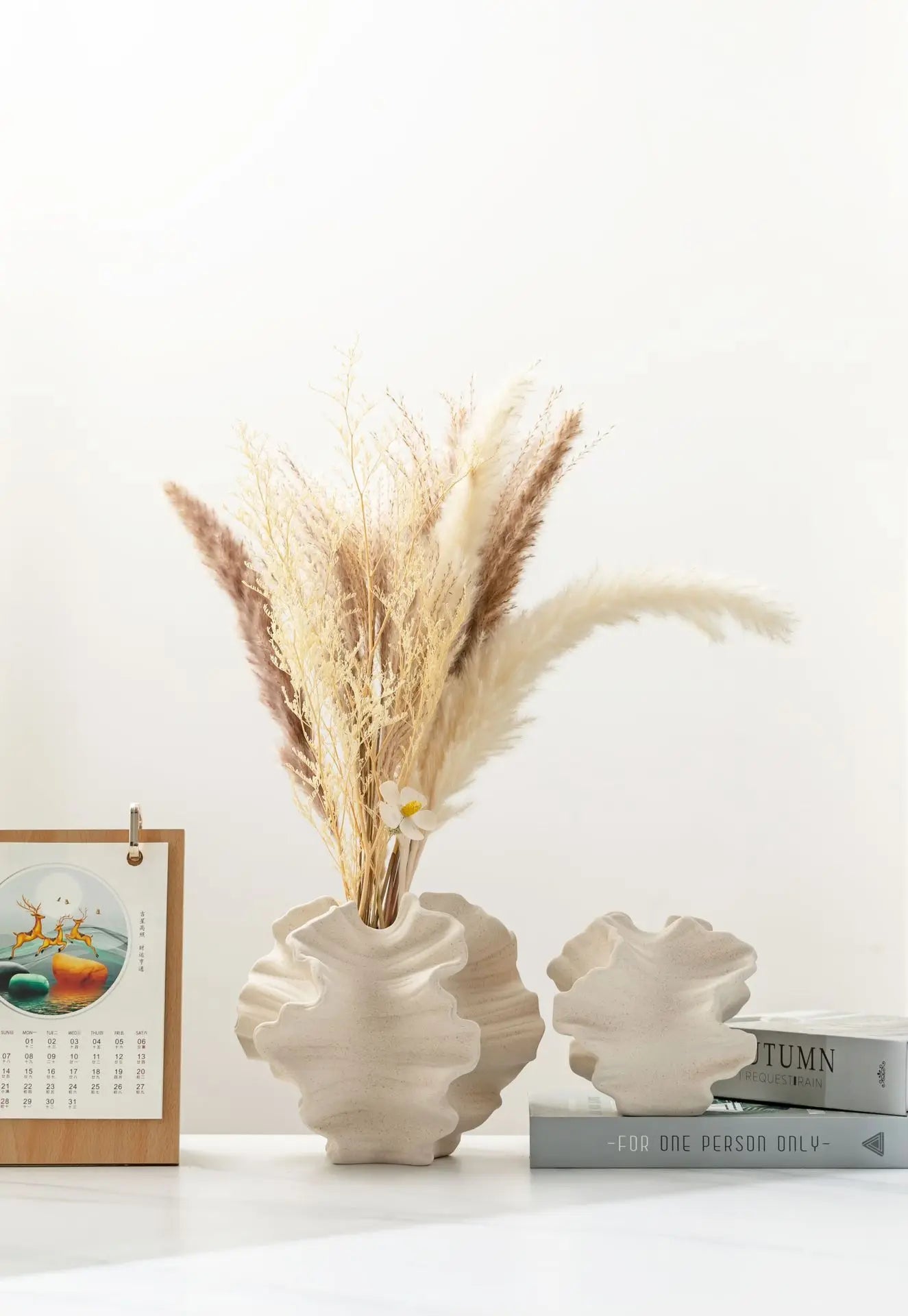 Petal Ceramic Vase - Floral Fawna