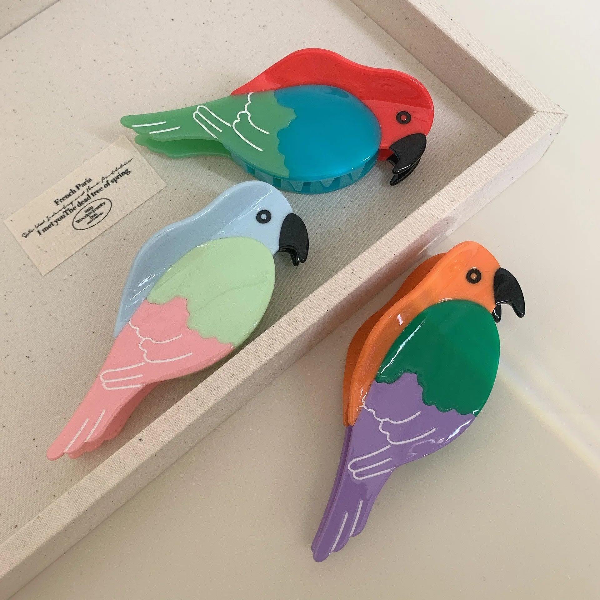 Parrot Claw Clip - Floral Fawna