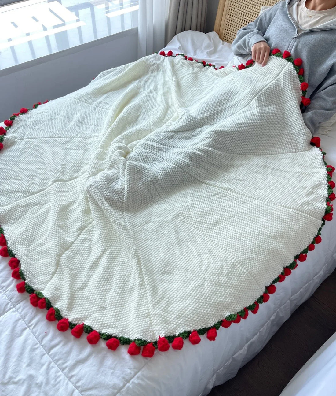 Red Rose Trim Circular Blanket - Floral Fawna