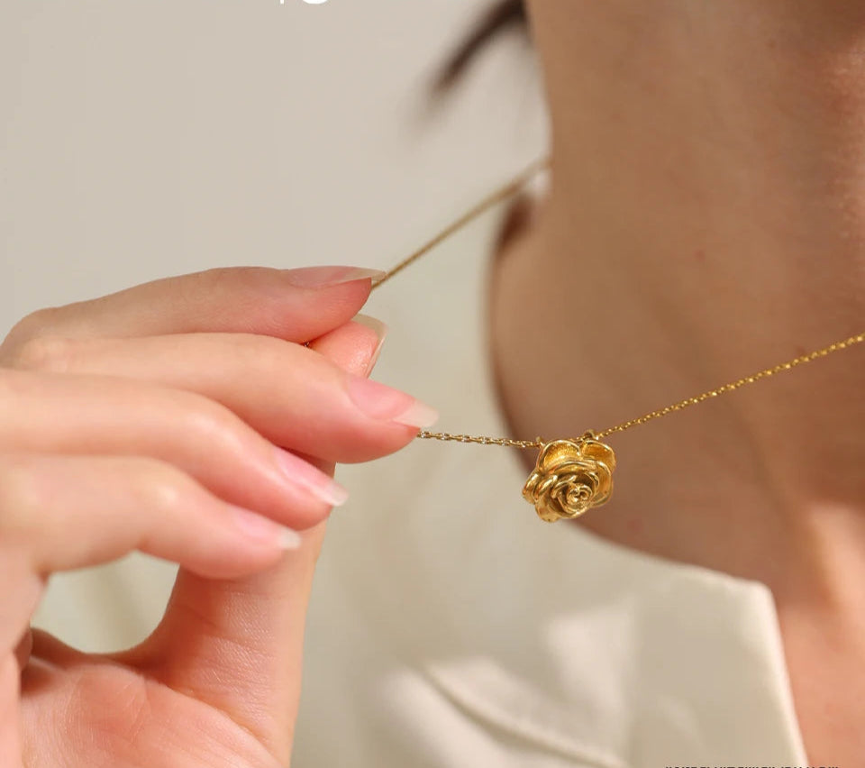 18K Gold Plated Rose Necklace - Floral Fawna