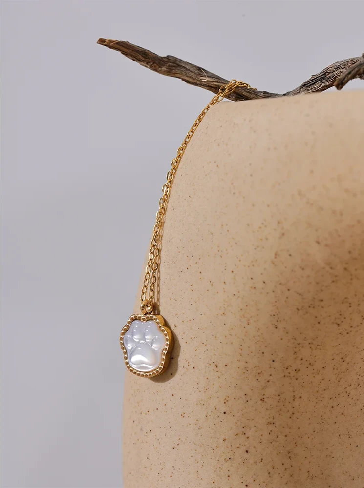 Gold Plated Paw Necklace - Floral Fawna