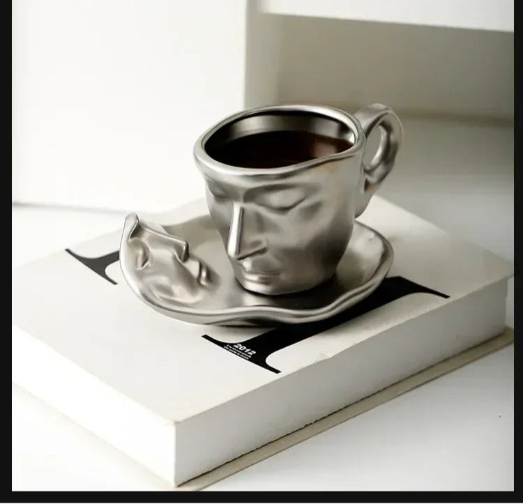 Kissing Ceramic Cup Tea Set - Floral Fawna