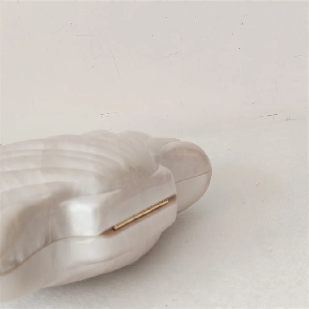 Acrylic Shell Clutch Bag - Floral Fawna