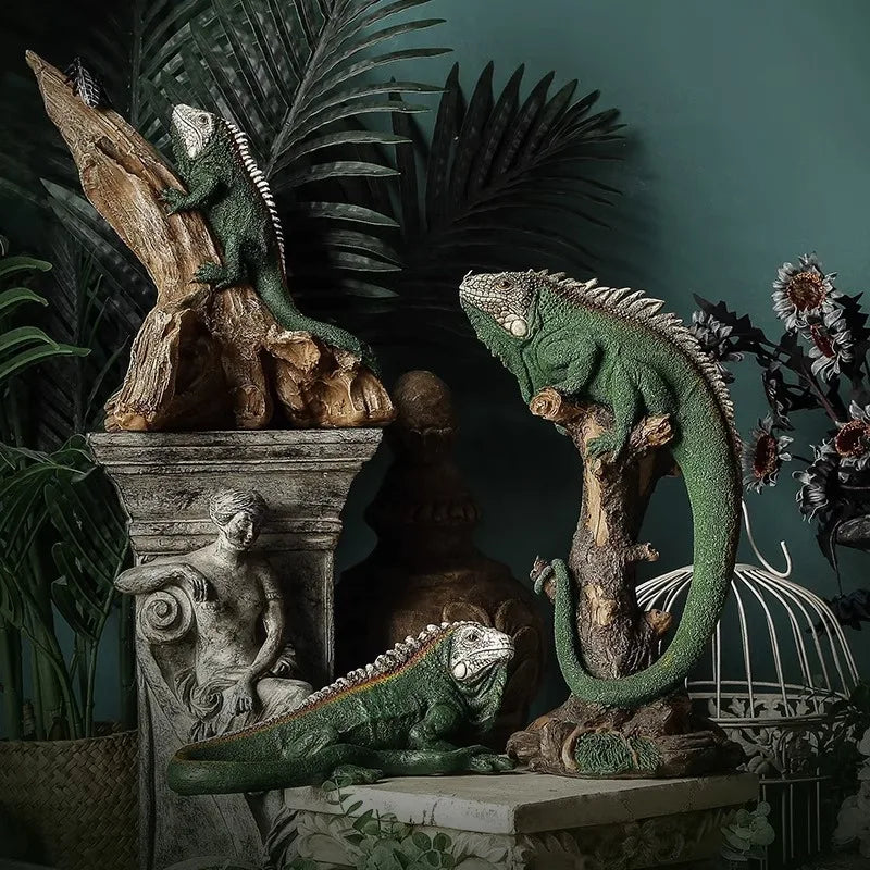 Realistic Iguana Sculpture - Floral Fawna