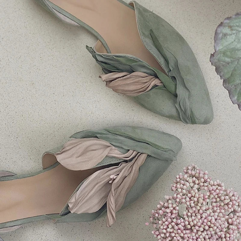 Petal Pointed Toe Pumps - Floral Fawna