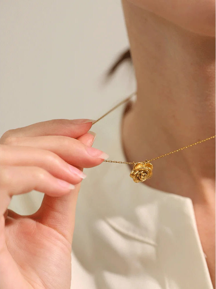 18K Gold Plated Rose Necklace - Floral Fawna
