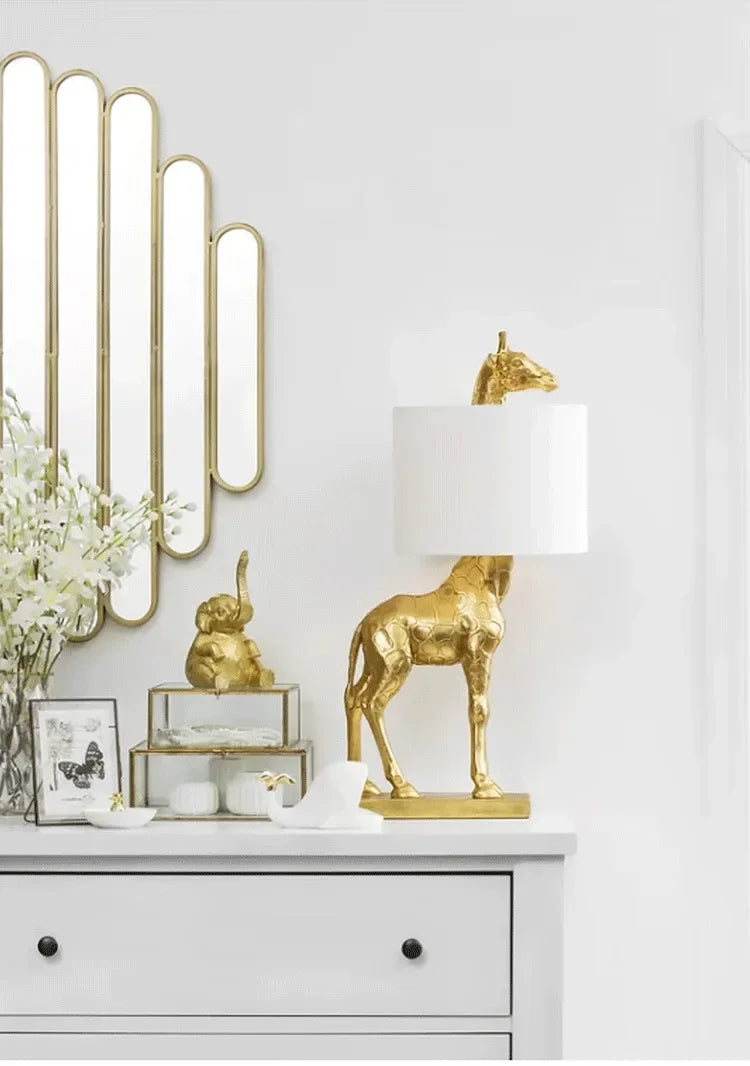 Giraffe Table Lamp
