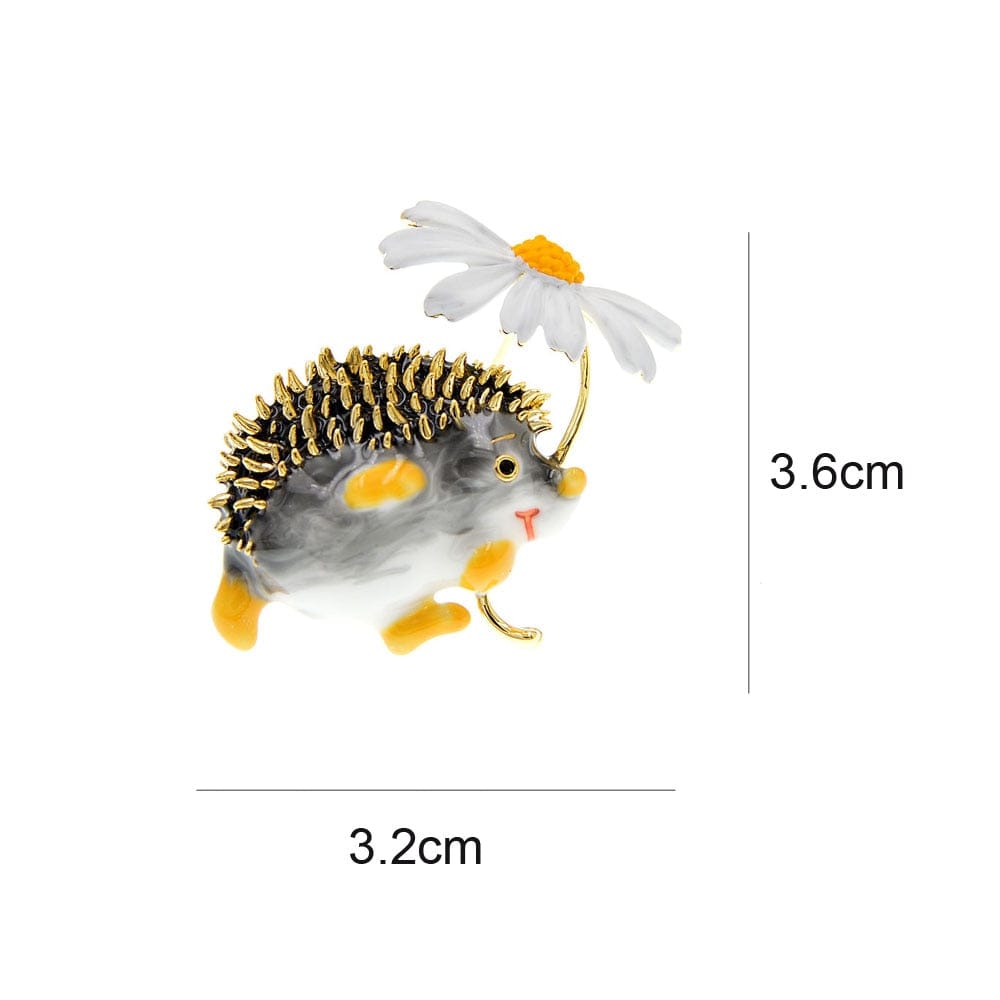 Hedgehog & Daisy Brooch - Floral Fawna