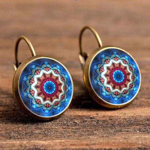 Retro Flower Patterns Stud Earrings - Floral Fawna