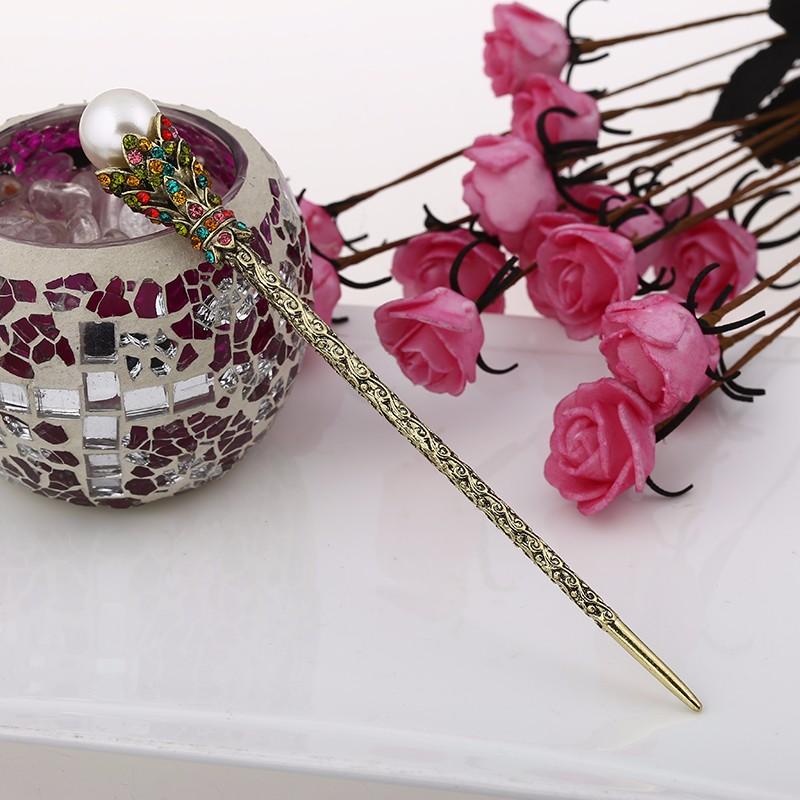 Pearl & Rhinestone Crystals Hair Stick - Floral Fawna