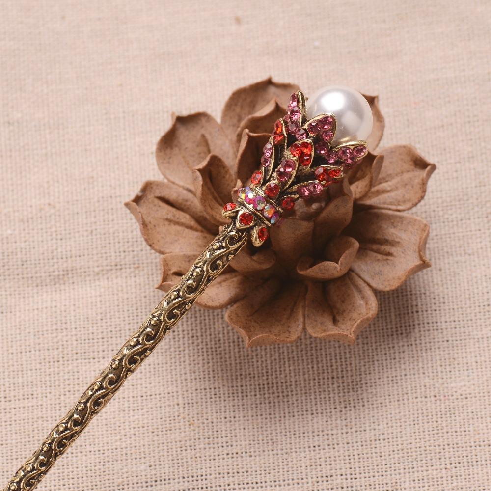 Pearl & Rhinestone Crystals Hair Stick - Floral Fawna