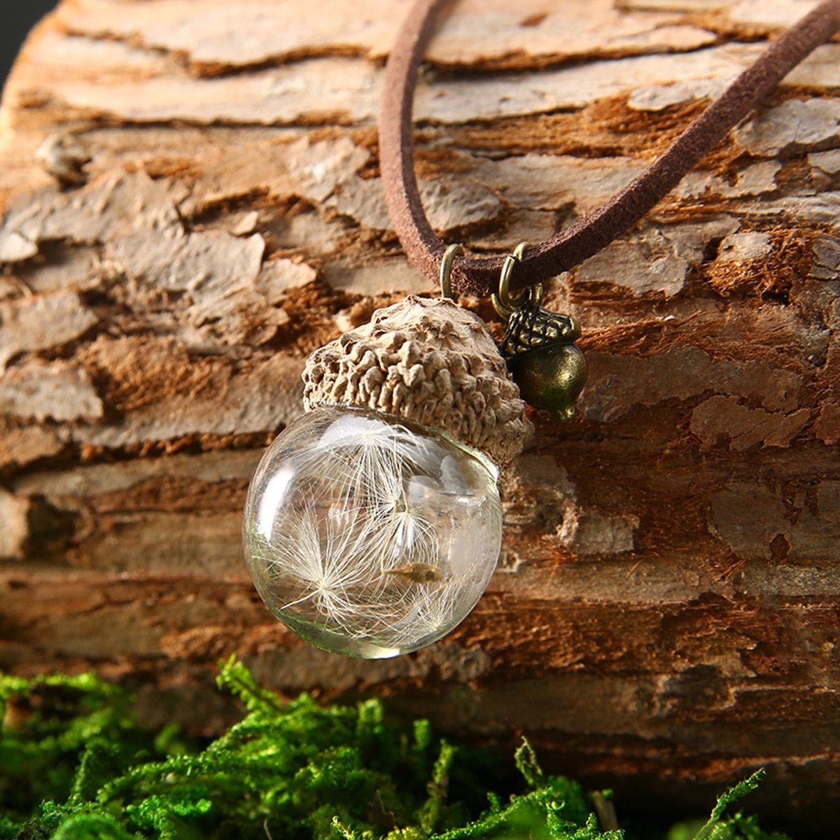 Acorn & Dandelions Glass Necklace - Floral Fawna
