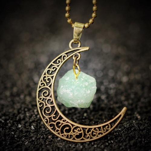 Crescent Moon & Natural Stone Crystal Necklace - Floral Fawna