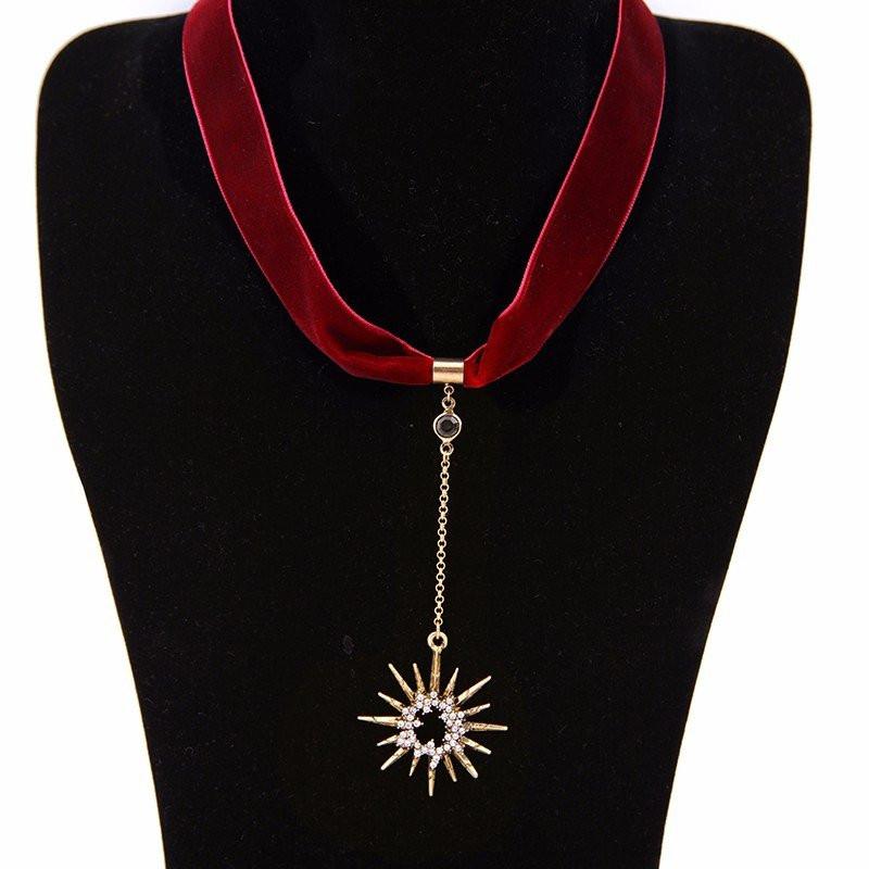 Crystal Star Velvet Choker Necklace - Floral Fawna