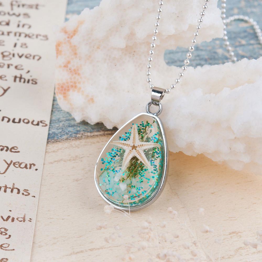 Resin Dried Flowers & Starfish Necklace - Floral Fawna