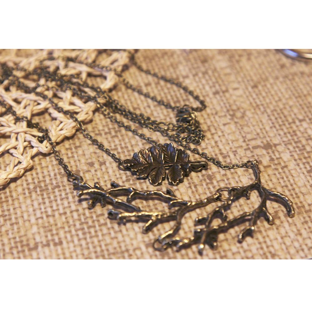 Vintage Style Leaf Branch Necklace - Floral Fawna
