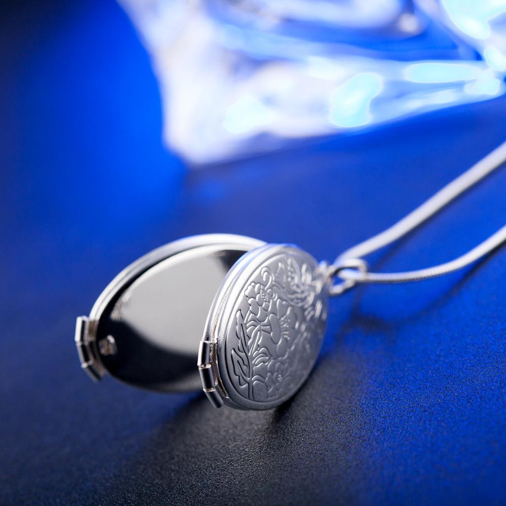 Rose Memory Locket Necklace - Floral Fawna