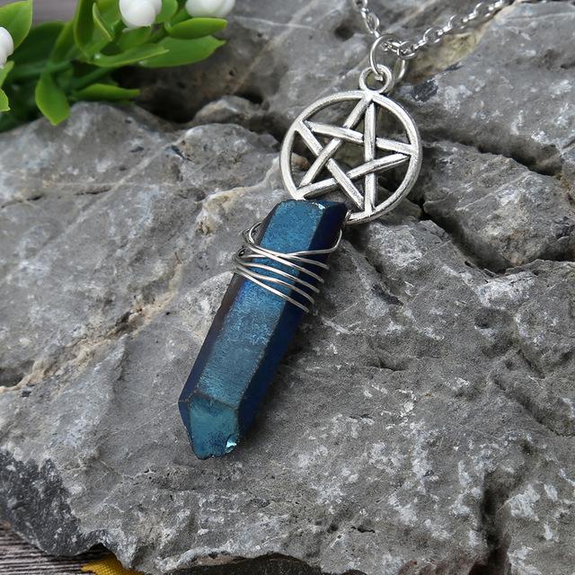 Wicca Charm & Aura Quartz Necklace - Floral Fawna
