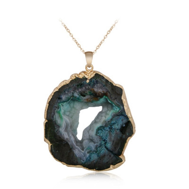 Ethereal Quartz Necklace - Floral Fawna