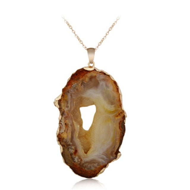 Ethereal Quartz Necklace - Floral Fawna