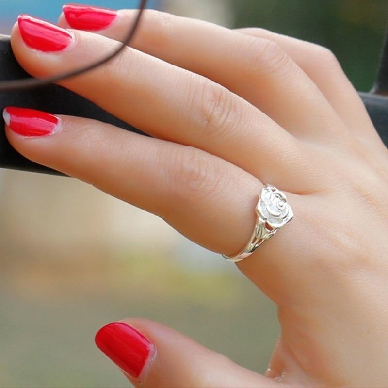 Captivating Rose Silver Ring - Floral Fawna