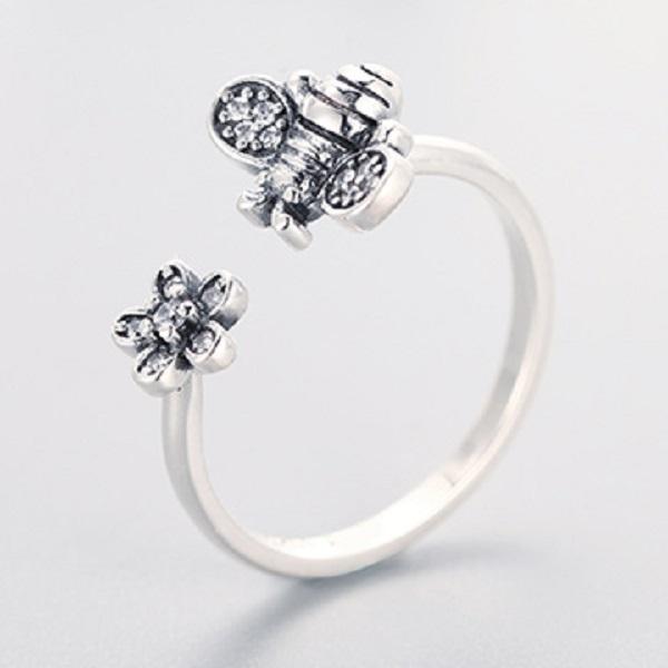 Flower & Bee Sterling Silver Open Ring - Floral Fawna