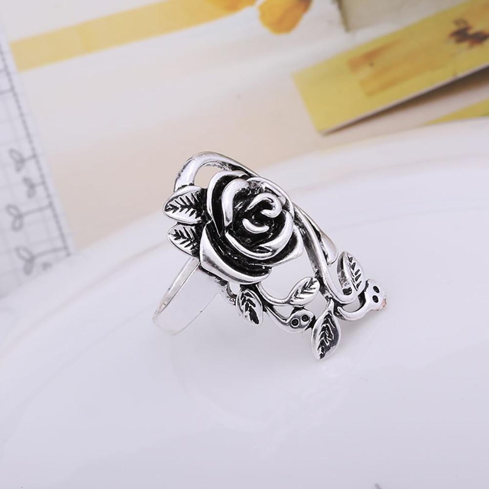 Gothic Style Rose Ring - Floral Fawna