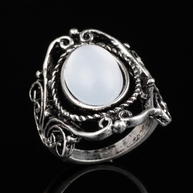 Vintage Style Oval Moonstone Ring - Floral Fawna