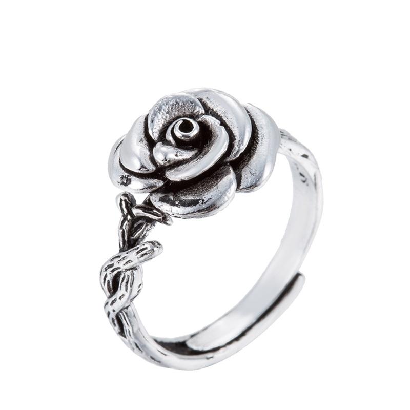 Vintage Style Rose Ring - Floral Fawna