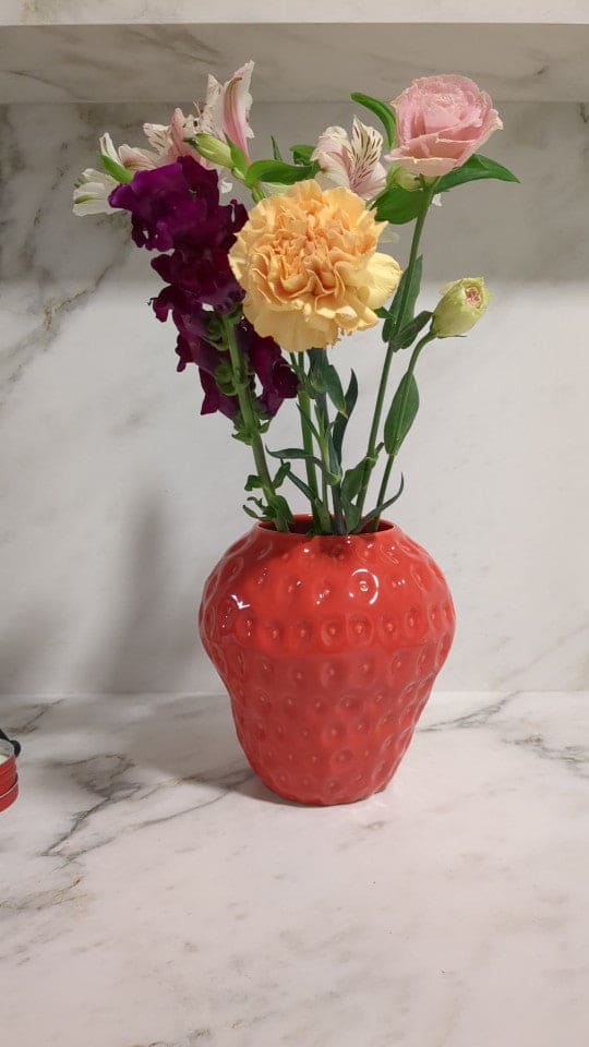 Ceramic Strawberry Vase - Floral Fawna