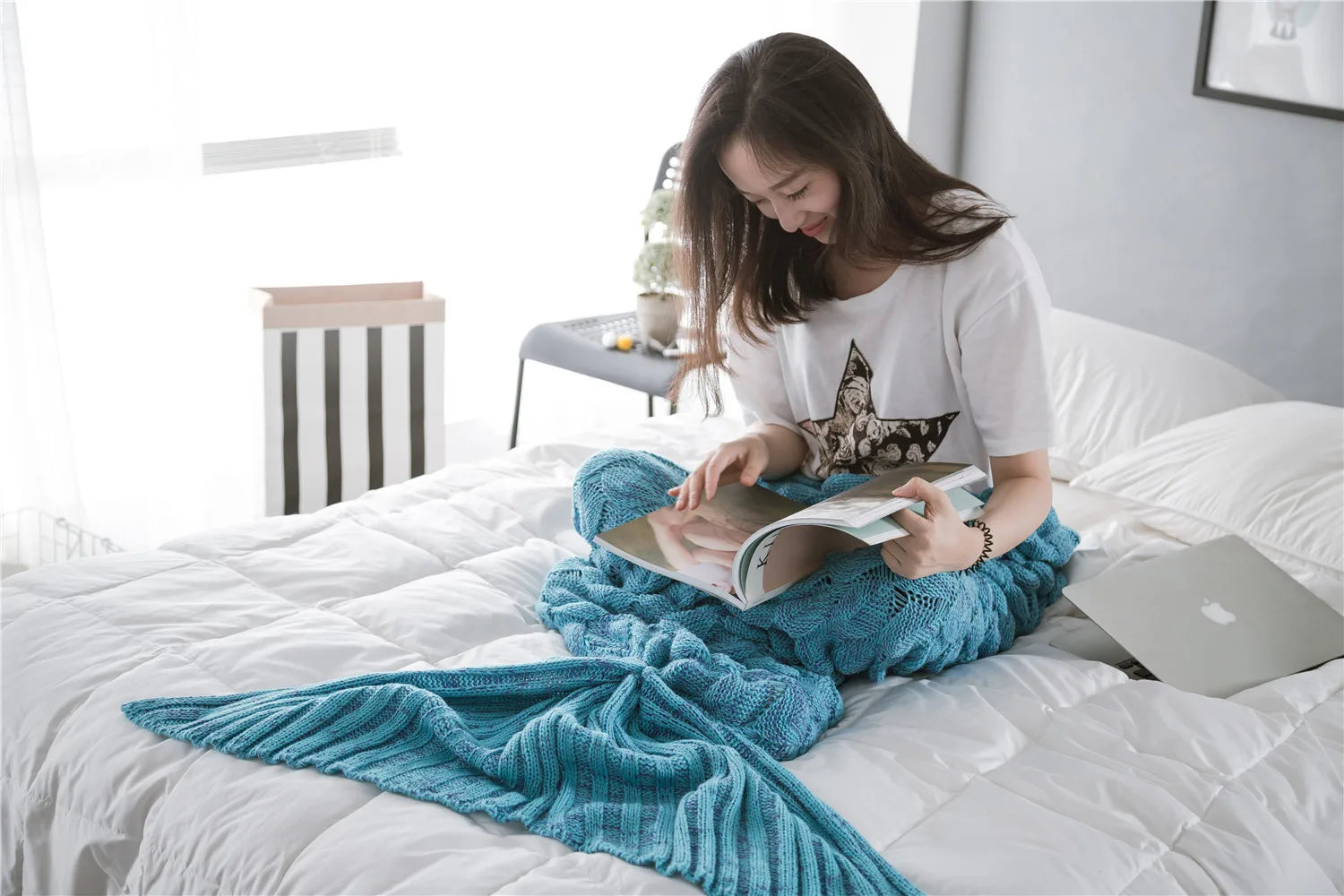 Knitted Mermaid Tail Blanket