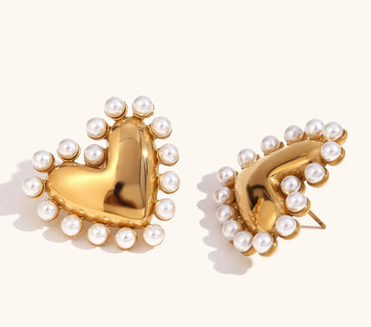 Heart &amp; Pearl Earrings