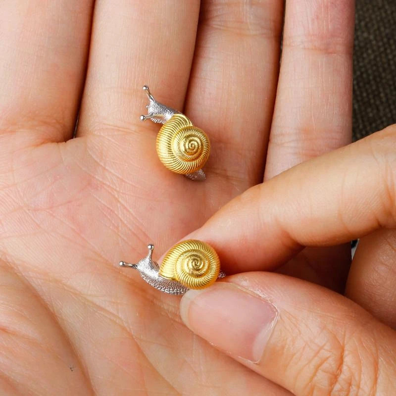 Snail Stud Earrings - Floral Fawna
