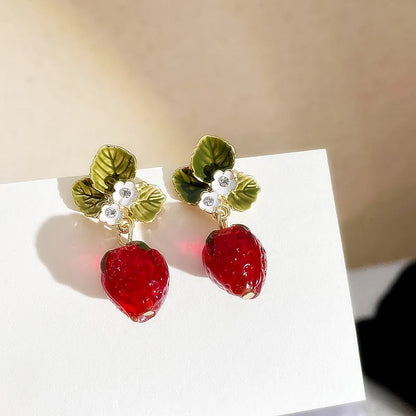 Strawberry Plant Drop Earrings - Floral Fawna