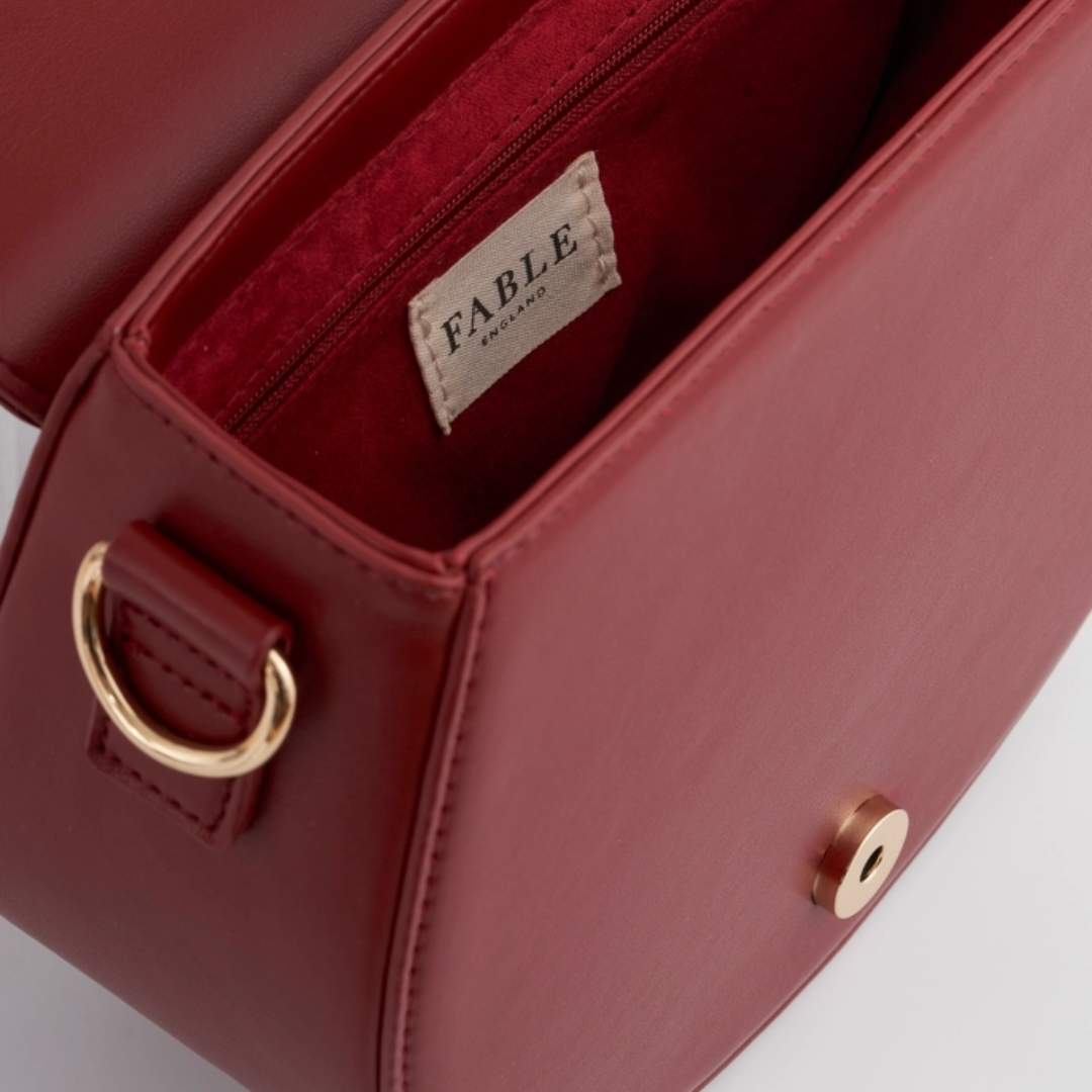 Running Bunny Burgundy Saddle Purse