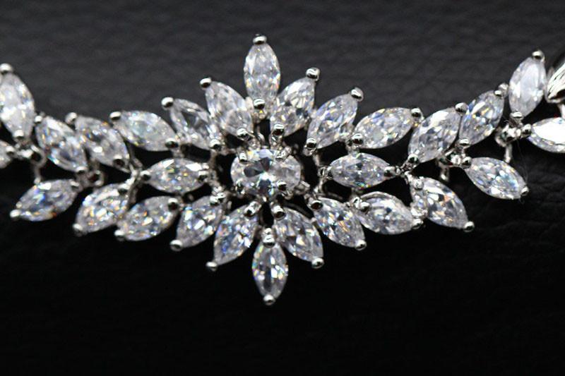 Big Flower Charm Zirconia Diamond Bracelets - Floral Fawna