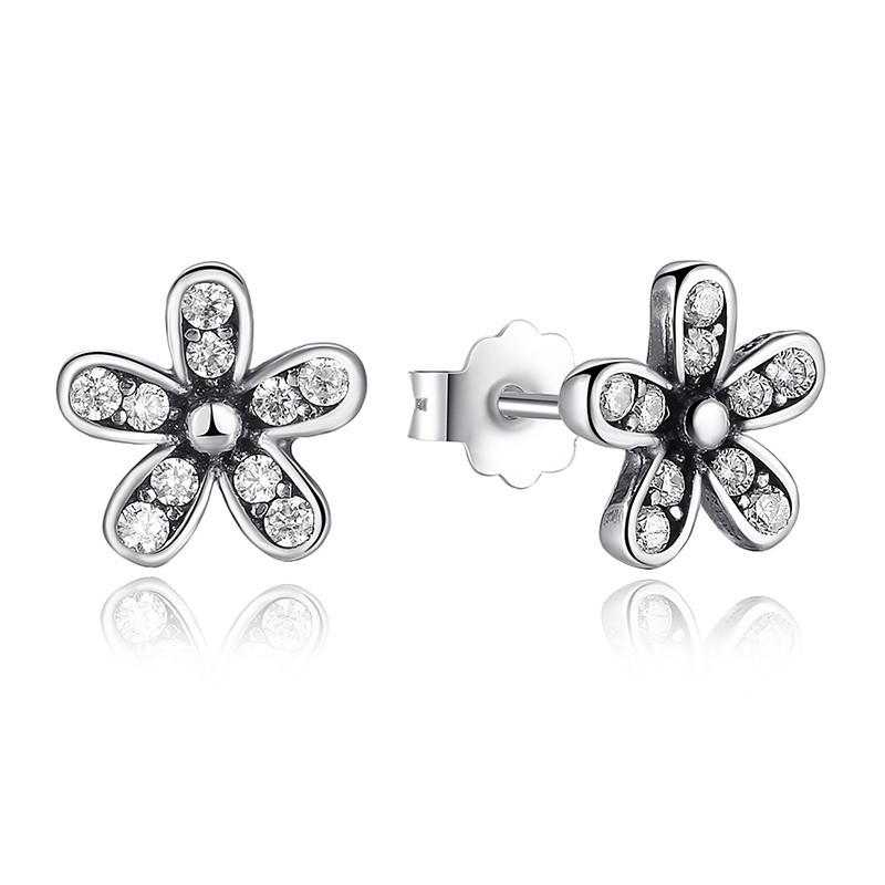 Daisy Stud Silver Earrings - Floral Fawna