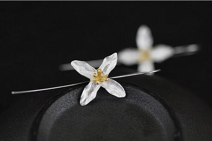 Elegant Flower Silver Earrings - Floral Fawna