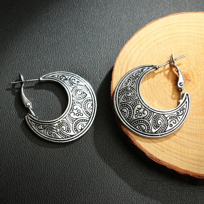 Ethnic Style Carved Moon Earrings - Floral Fawna