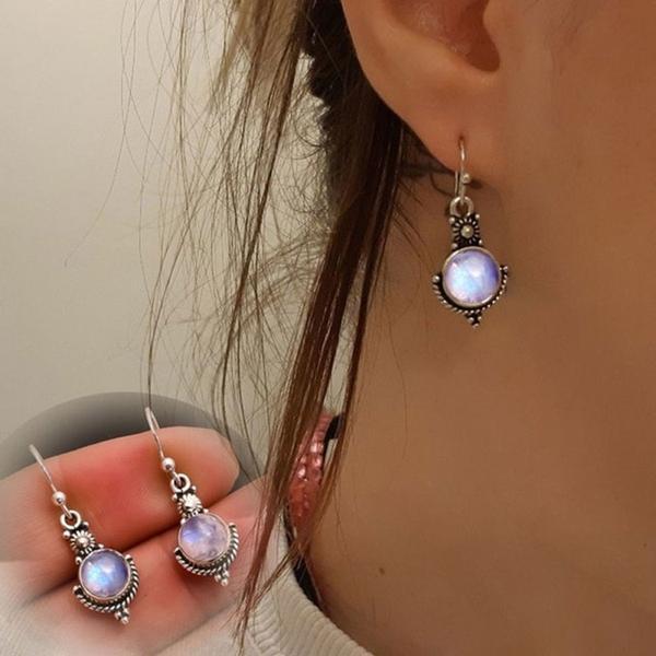 Vintage Style Moonstone Earrings - Floral Fawna